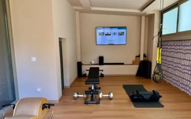 Wellnest Hotel