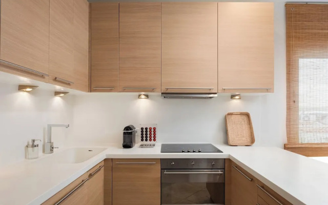 Vouliagmeni Exclusive Residence