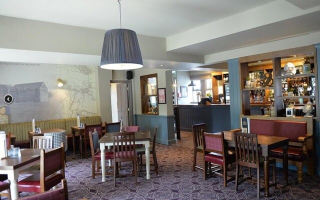 Crown and Anchor