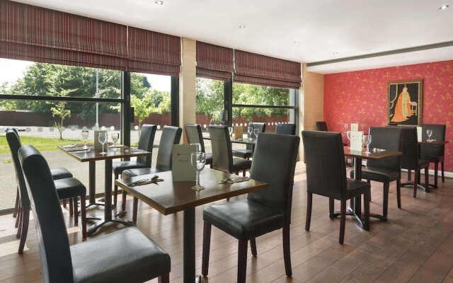 Ramada Birmingham Oldbury M5 J2