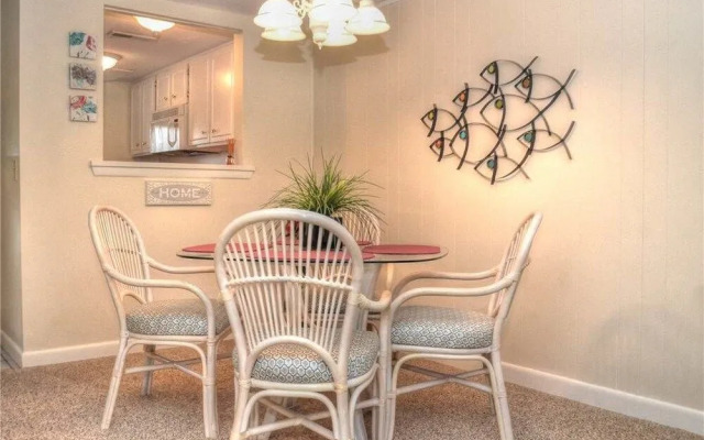 33 Hilton Head Cabana by RedAwning