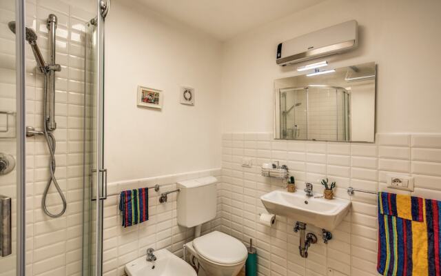 La Casa Allangolo Di Monti