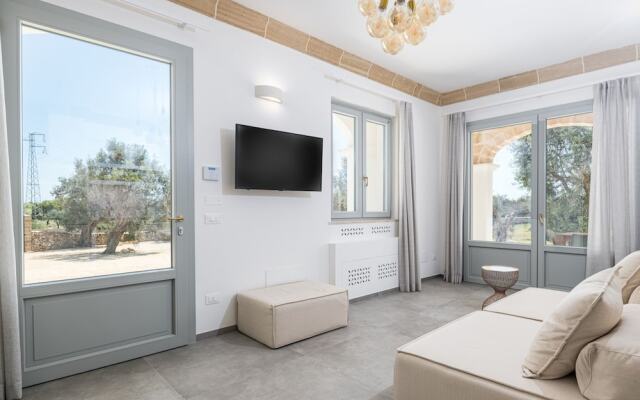 Stunning Villa Surrounded by Olive Trees - Beahost