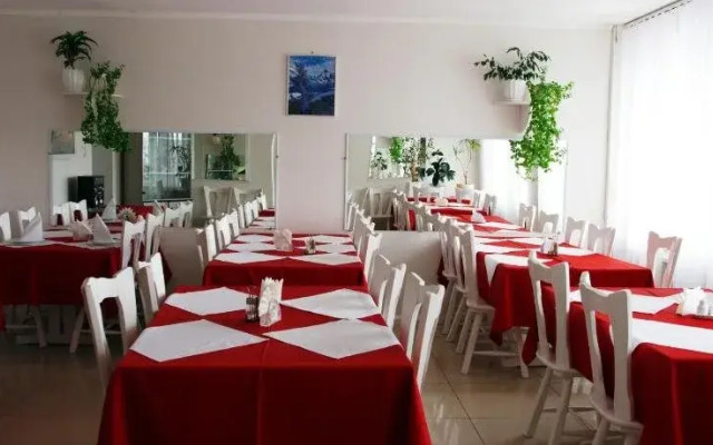 Kyiv Hotel