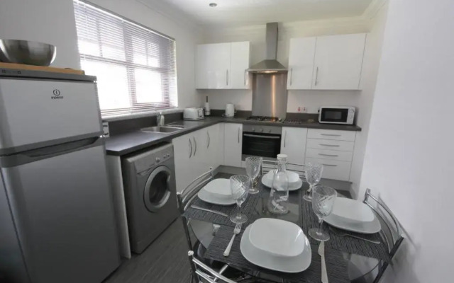 Wards Croft No 14 House