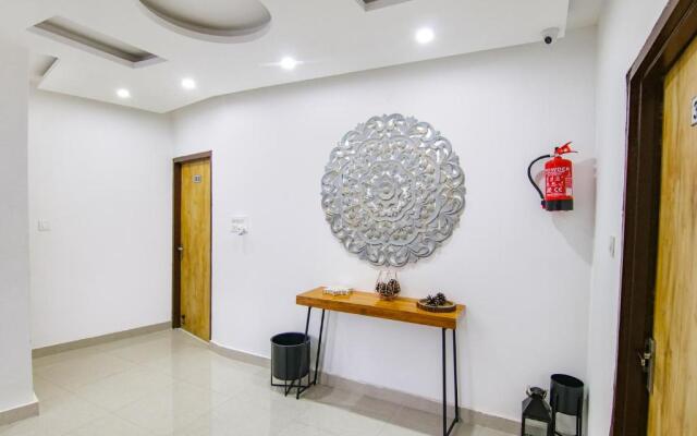 Fabhotel Sierra Inn