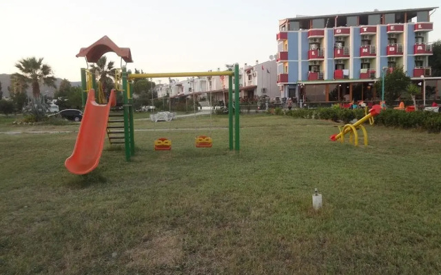 Rosalinda Otel Gumuldur