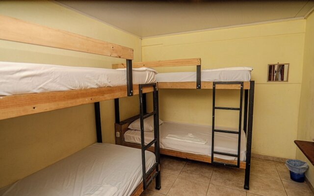 Costa Linda Art Hostel