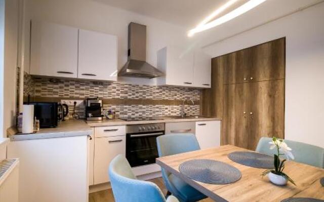 Weninger Apartman Lakas