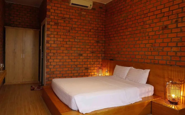 The Light Coral Island Resort – Guest Rooms – Van Ninh