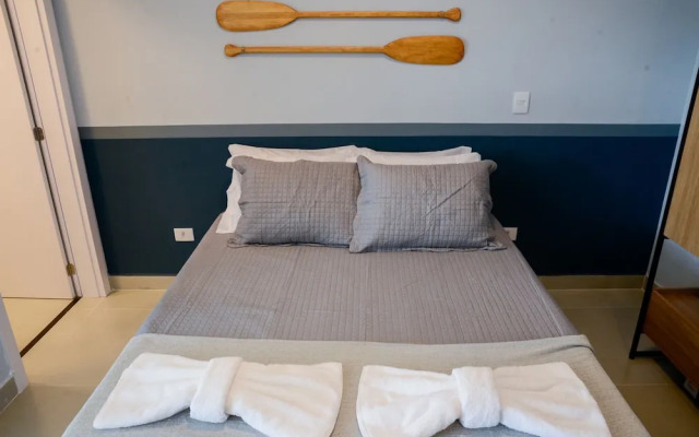 Apto c rea Gourmet a 300m da Praia das Toninhas