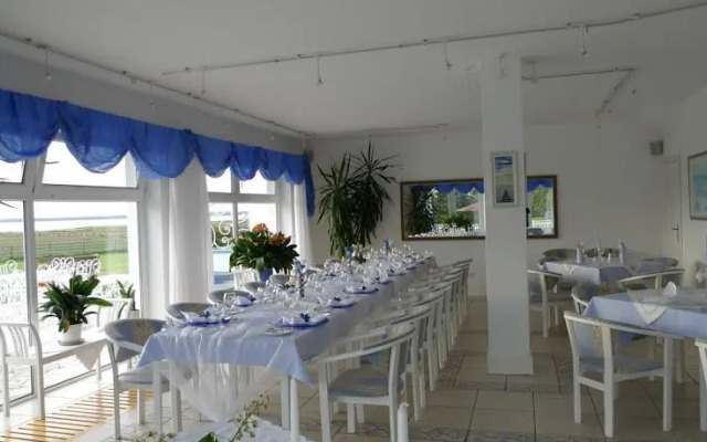 Rezydencja Nad Jeziorem Łebsko