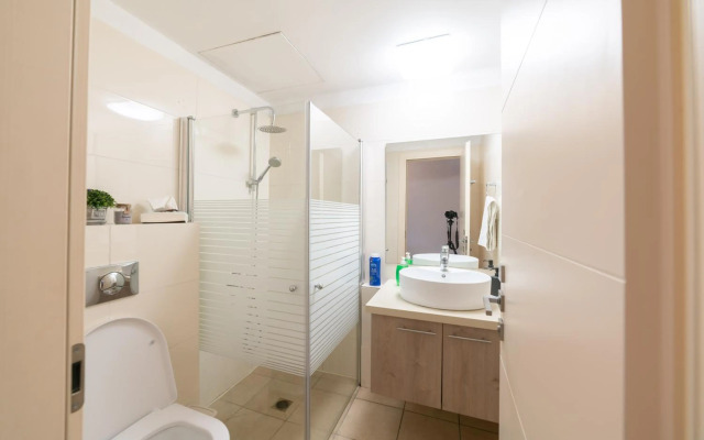 Art Apartment In Mamila - King David Residence