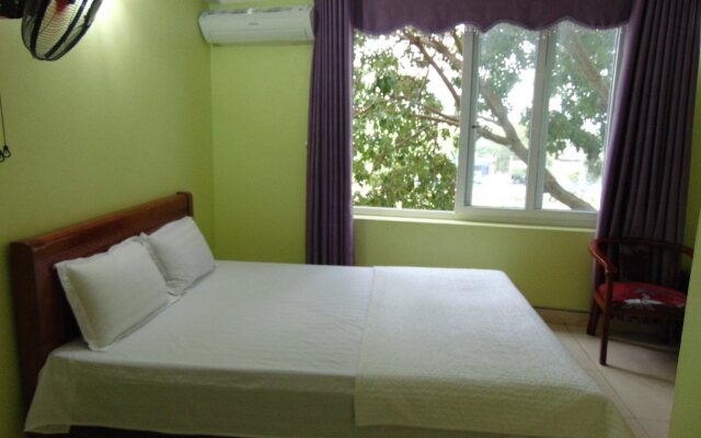 Noi Bai Golden Hotel