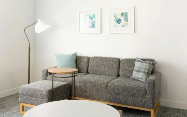 Towneplace Suites By Marriott Monrovia