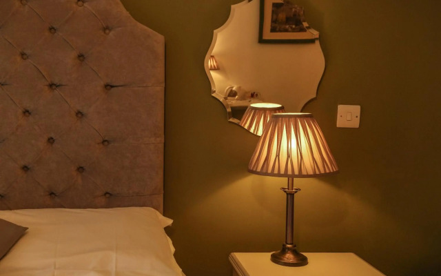 The Garrison Hotel