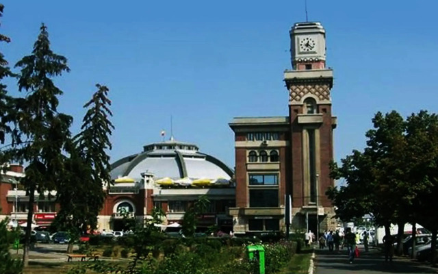 Central Hotel