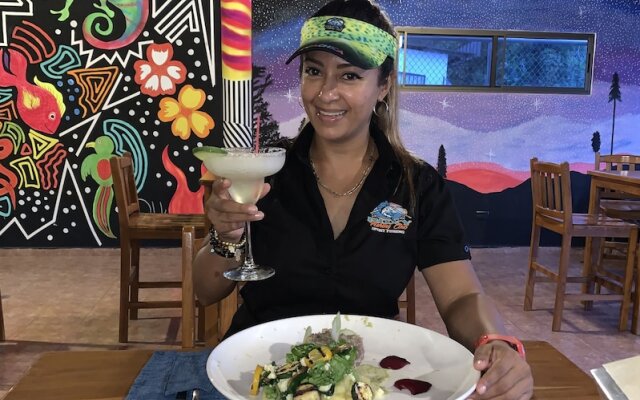 Roxy Fishing Club Y Hotel