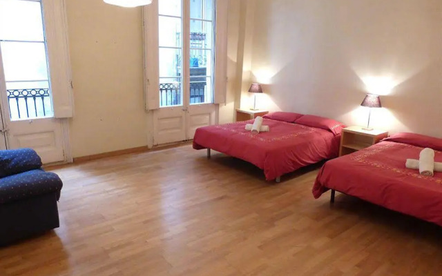 Aptbcn Rambla Guest House