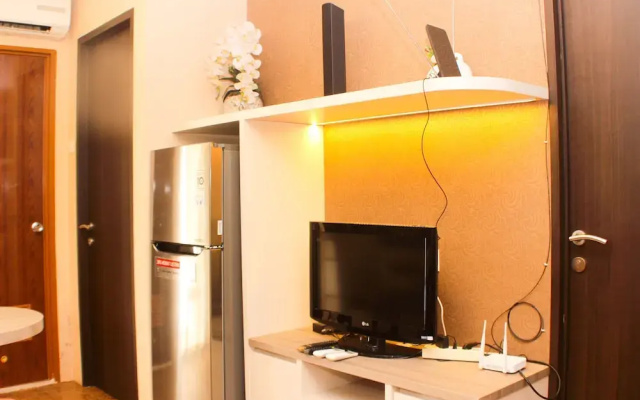 Strategic And Simply 2Br At Bassura City Apartment