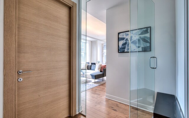 The taliane Superbe Condo 2BDR Montreal