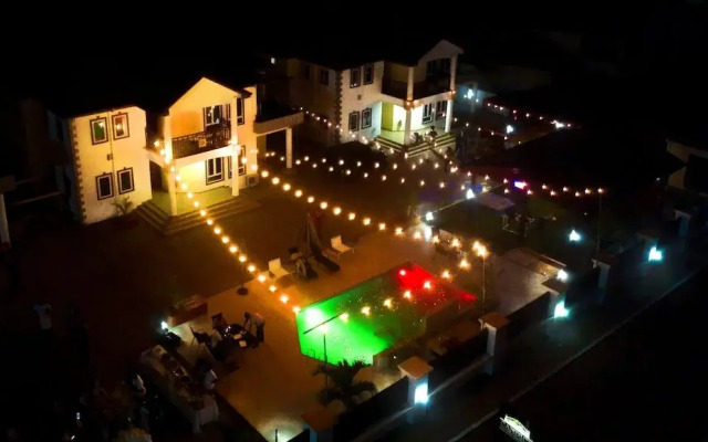 Candice serviced Apartment