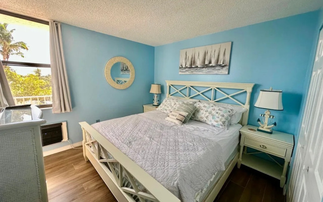 Lovers Key Beach Club 2