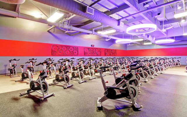 DoubleTree by Hilton Hotel Pleasanton at the Club