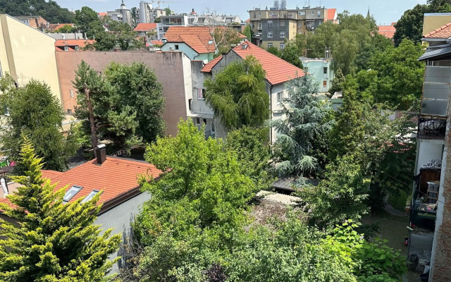 Cosy Happy Studio Apartment