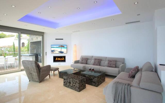 Villa Campomanes - Plusholidays