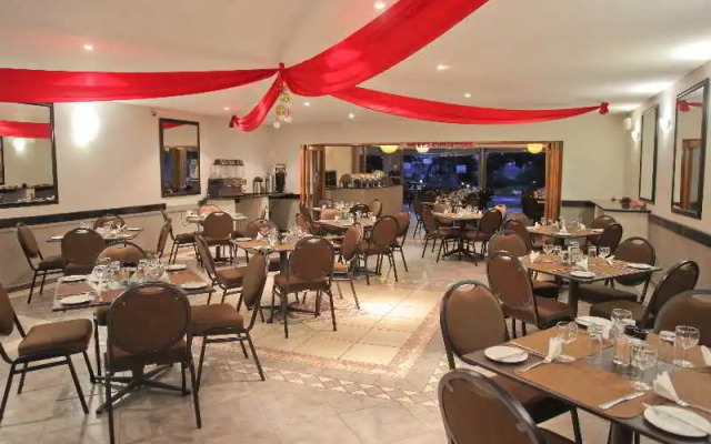 Lake St Lucia Lodge