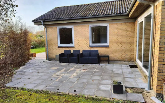 4 Star Holiday Home in Hals