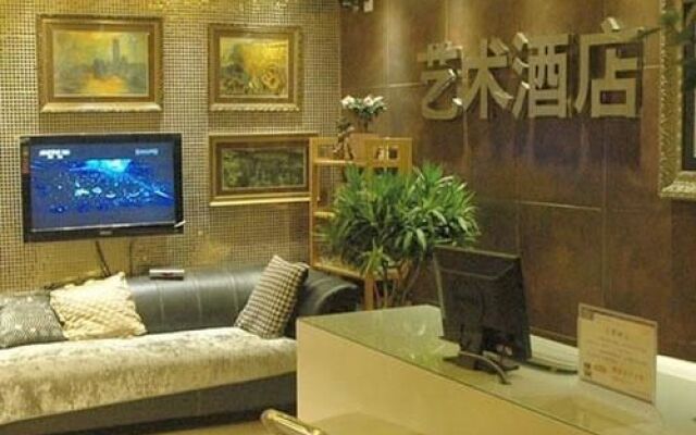 Dali Xiaguan Art Hotel