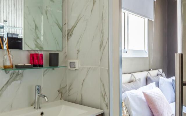 Dream Beach TLV Boutique Hotel