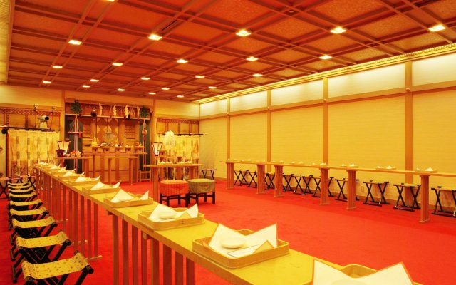 The Crown Palais New Hankyu Kochi