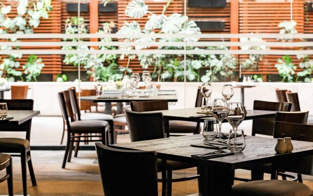 Pullman Santiago El Bosque by Accor Hotels