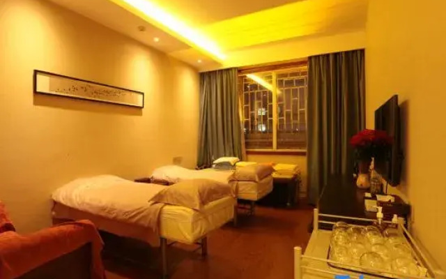 Tianchenlou Hotel