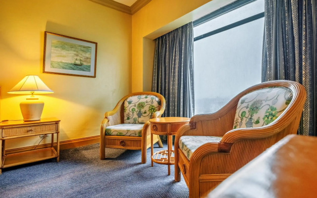 Waterfront Cebu City Hotel & Casino