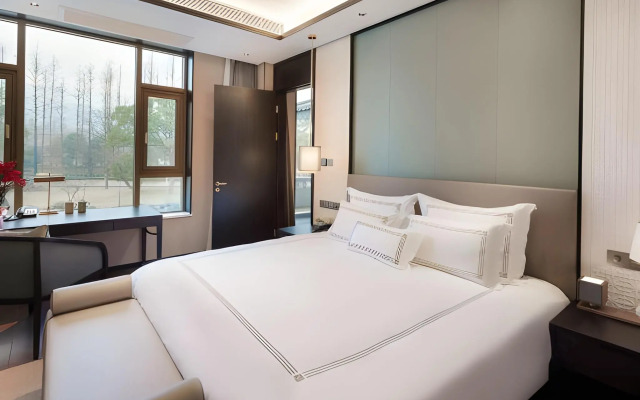 West Lake State Guest House