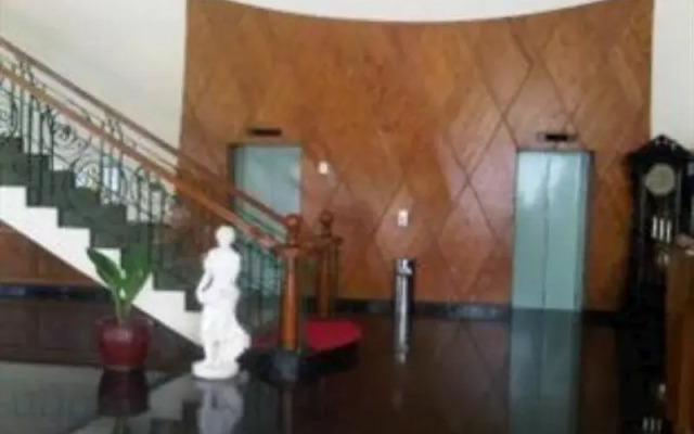 Hotel Royal Regal Surabaya