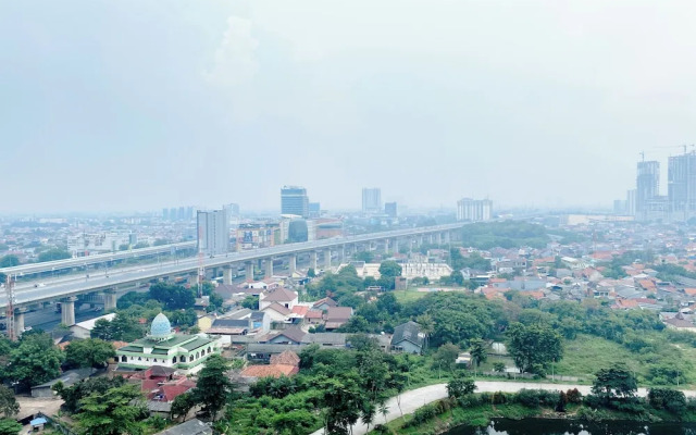 Minimalist Studio Grand Kamala Lagoon Apartment