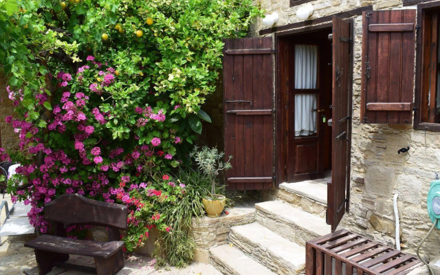Vasilopoulos House