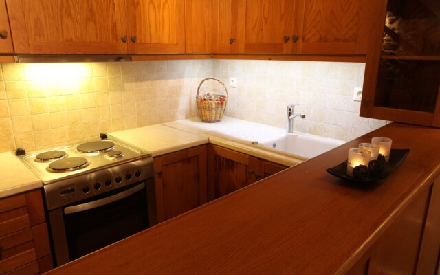 Stoes Traditional Suites