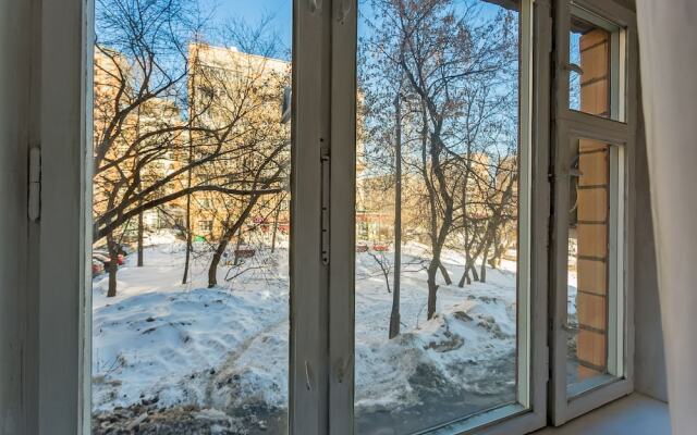 Apartment on Komsomolsky Prospekt 34
