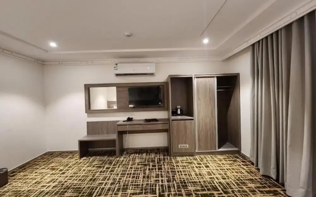 kanaf hotel