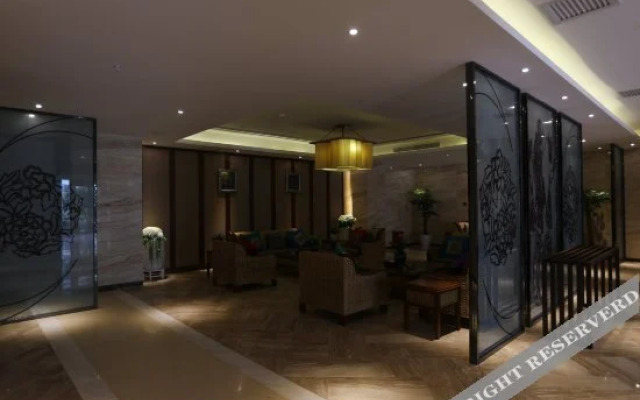 Rongting Holiday Inn Luoping