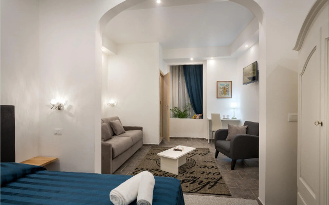 Stella Della Casa Florence