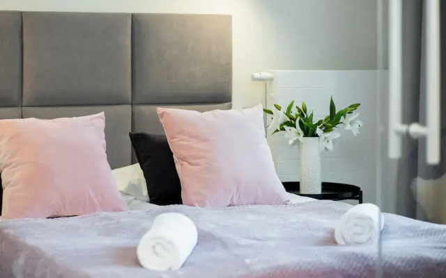 Apartament Browary Warszawa by Renters