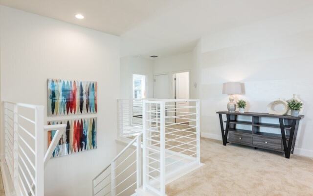 Vhc Srh8 2641 8 Bedroom Condo