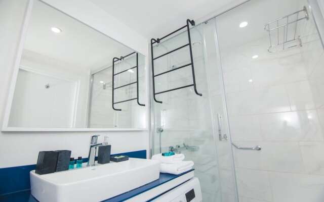 Royal Sea Breeze Apartment